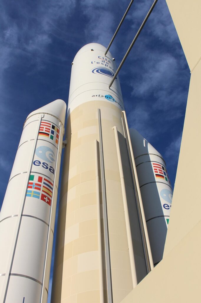 toulouse, space city, rocket, ariane 5, esa, cité de l'espace, science museum, france, tourist attraction, toulouse, ariane 5, ariane 5, ariane 5, esa, esa, esa, esa, esa